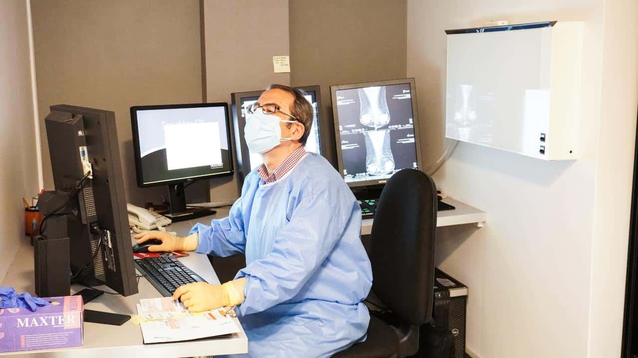 conociendo-al-dr-claudio-martinez-madrid-radiologo-en-la-policlinica-sagasta-id-192