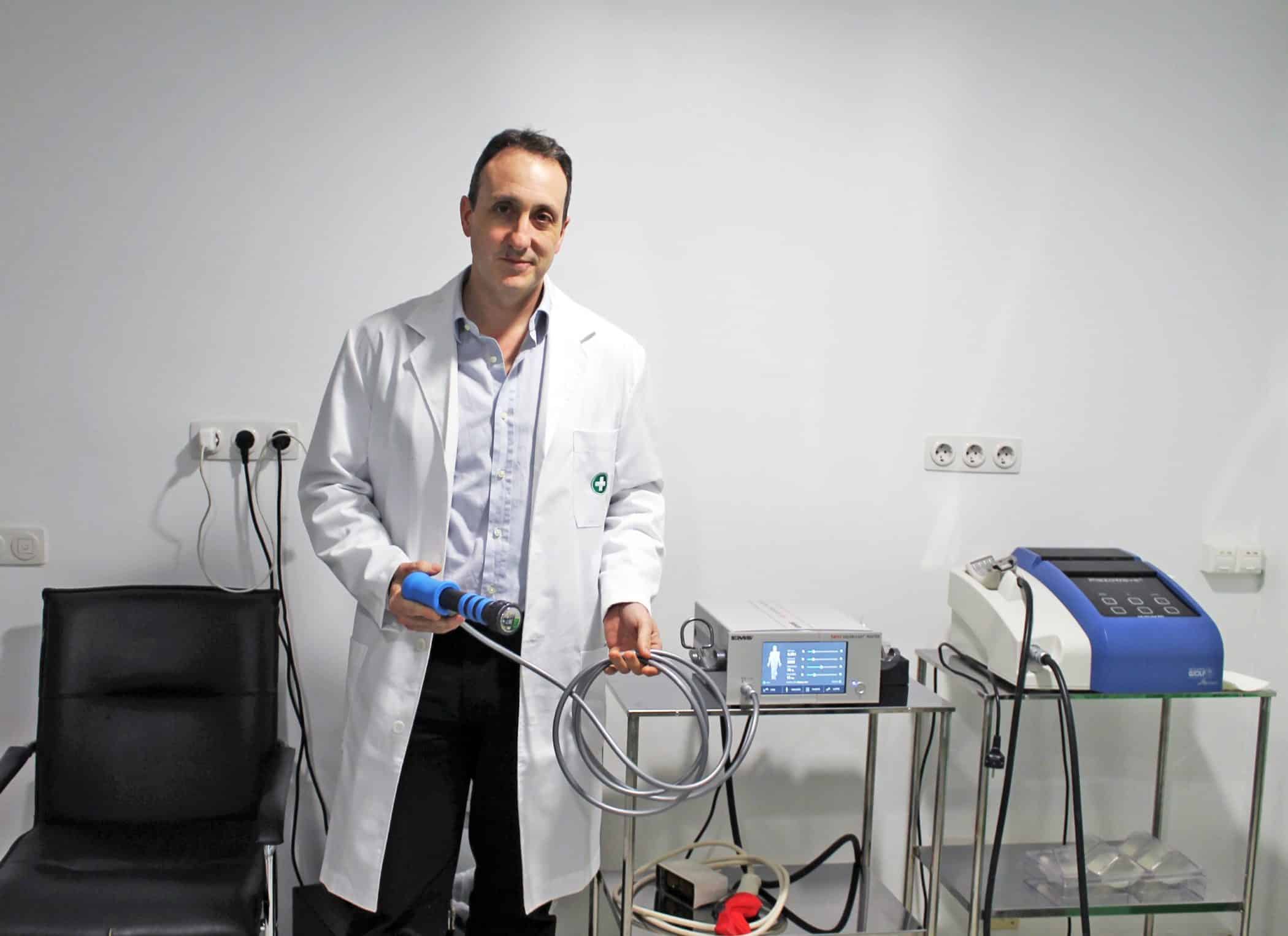 el-centro-medico-paracelso-sagasta-estrena-un-innovador-tratamiento-con-ondas-de-choque-para-lesiones-traumatologicas-que-acelera-la-recuperacion-id-35