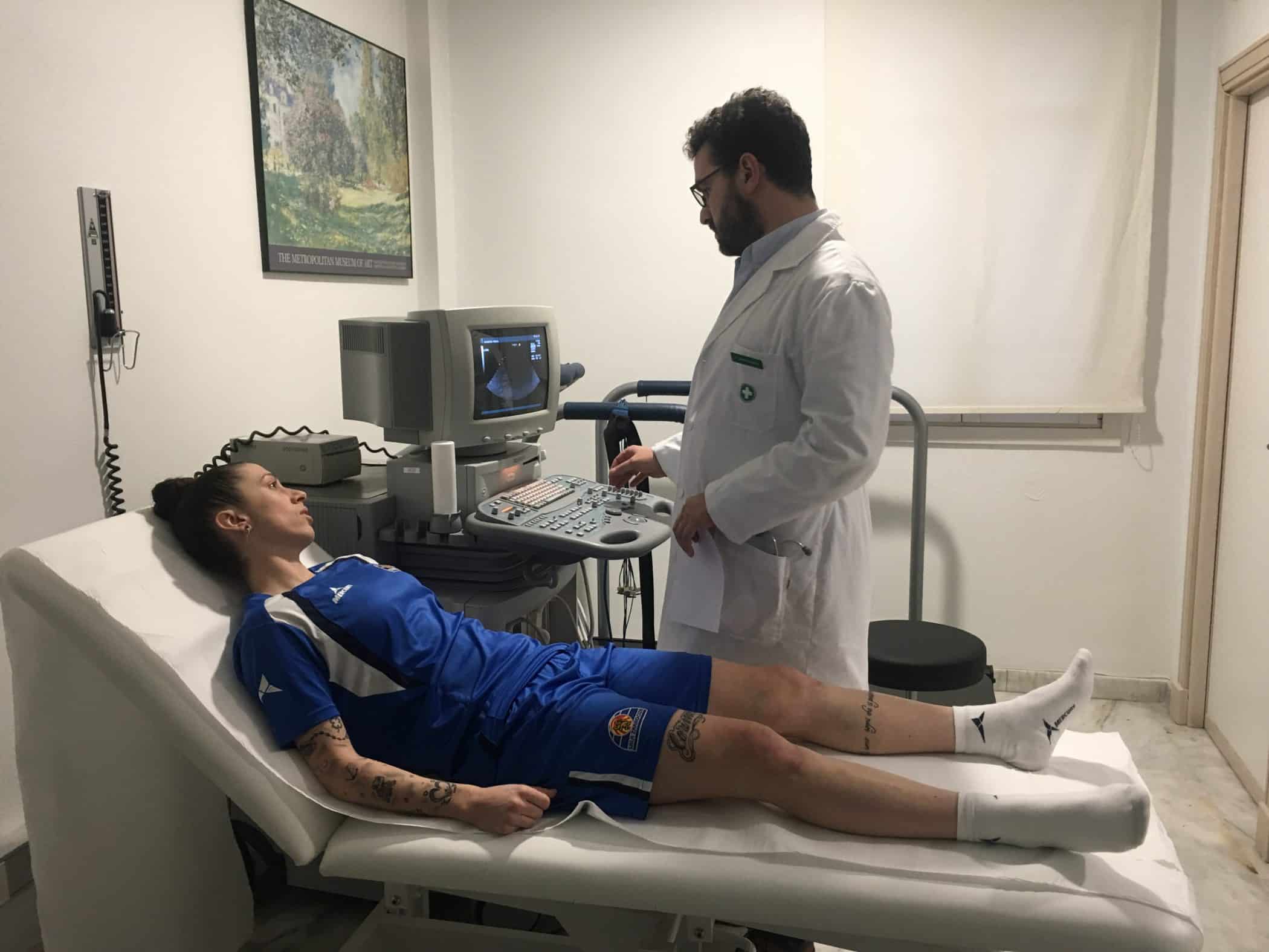la-nueva-jugadora-de-sala-zaragoza-pasa-la-revision-en-paracelso-sagasta-id-59